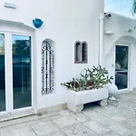 Regina * בארי
